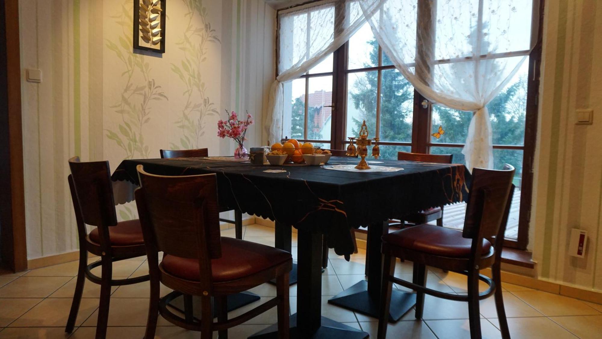 Darkwolf House Apartamento Merseburg Exterior foto